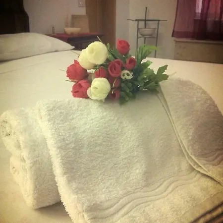 Il Tulipano ベッド・アンド・ブレックファスト 3*